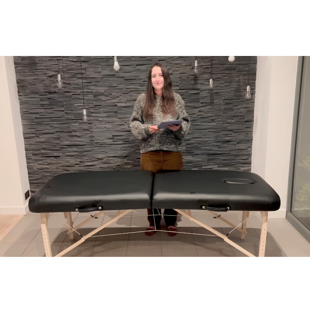 BodyPro Deluxe portable massage couch displaying its luxurious 9cm triple-layered high-density foam top and an integrated face hole with a flush plug insert; solves client forehead pressure and sinus compression during long prone treatments, enabling independent therapists in Oxford to deliver maximum spinal comfort without requiring external headrest attachments.