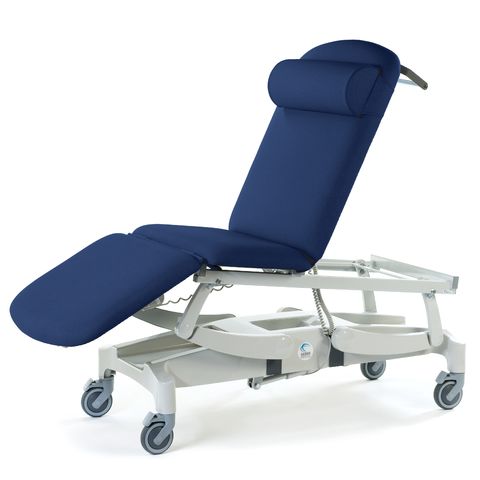 SEERS INNOVATION DELUXE 3 SECTION TREATMENT COUCH
