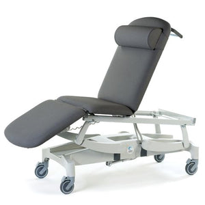 SEERS INNOVATION DELUXE 3 SECTION TREATMENT COUCH