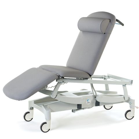 SEERS INNOVATION DELUXE 3 SECTION TREATMENT COUCH