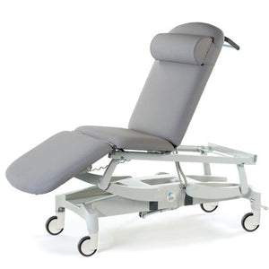 SEERS INNOVATION DELUXE 3 SECTION TREATMENT COUCH
