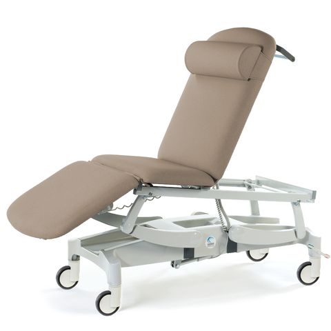 SEERS INNOVATION DELUXE 3 SECTION TREATMENT COUCH